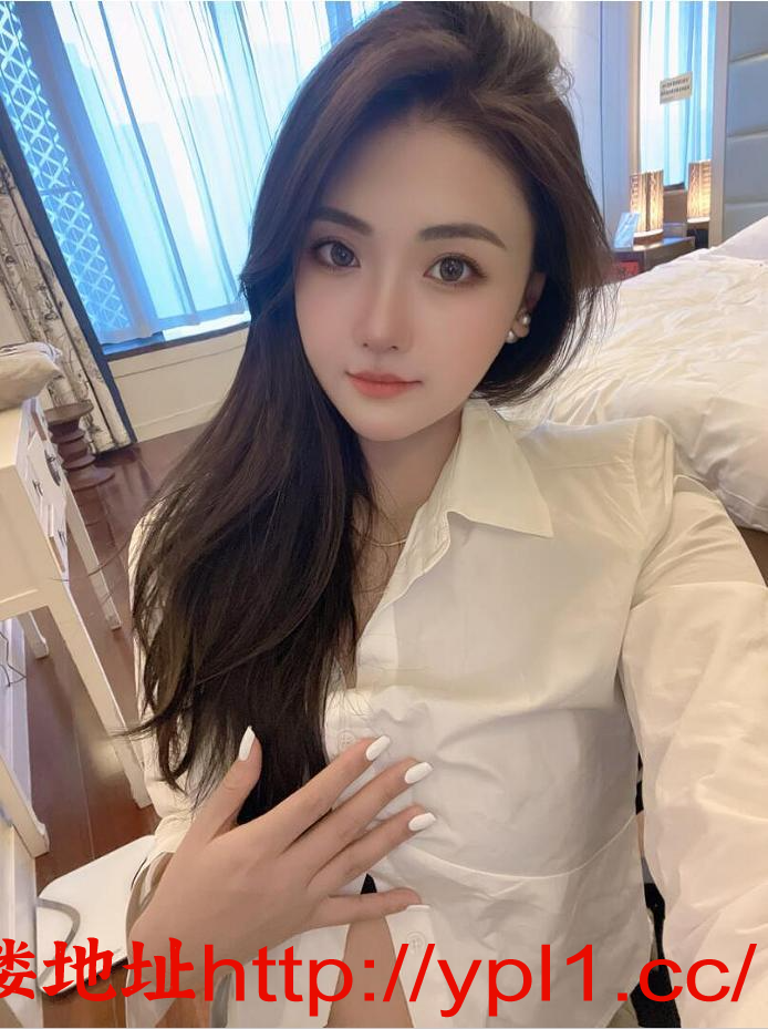 可甜可御的气质骚货身材一流