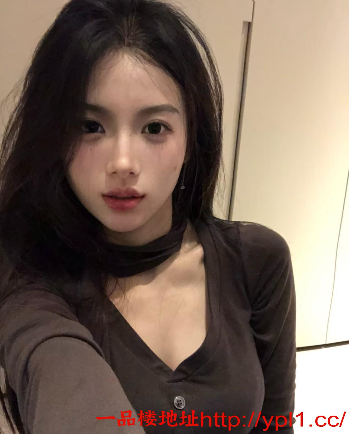 大胸嫩妹兼职
